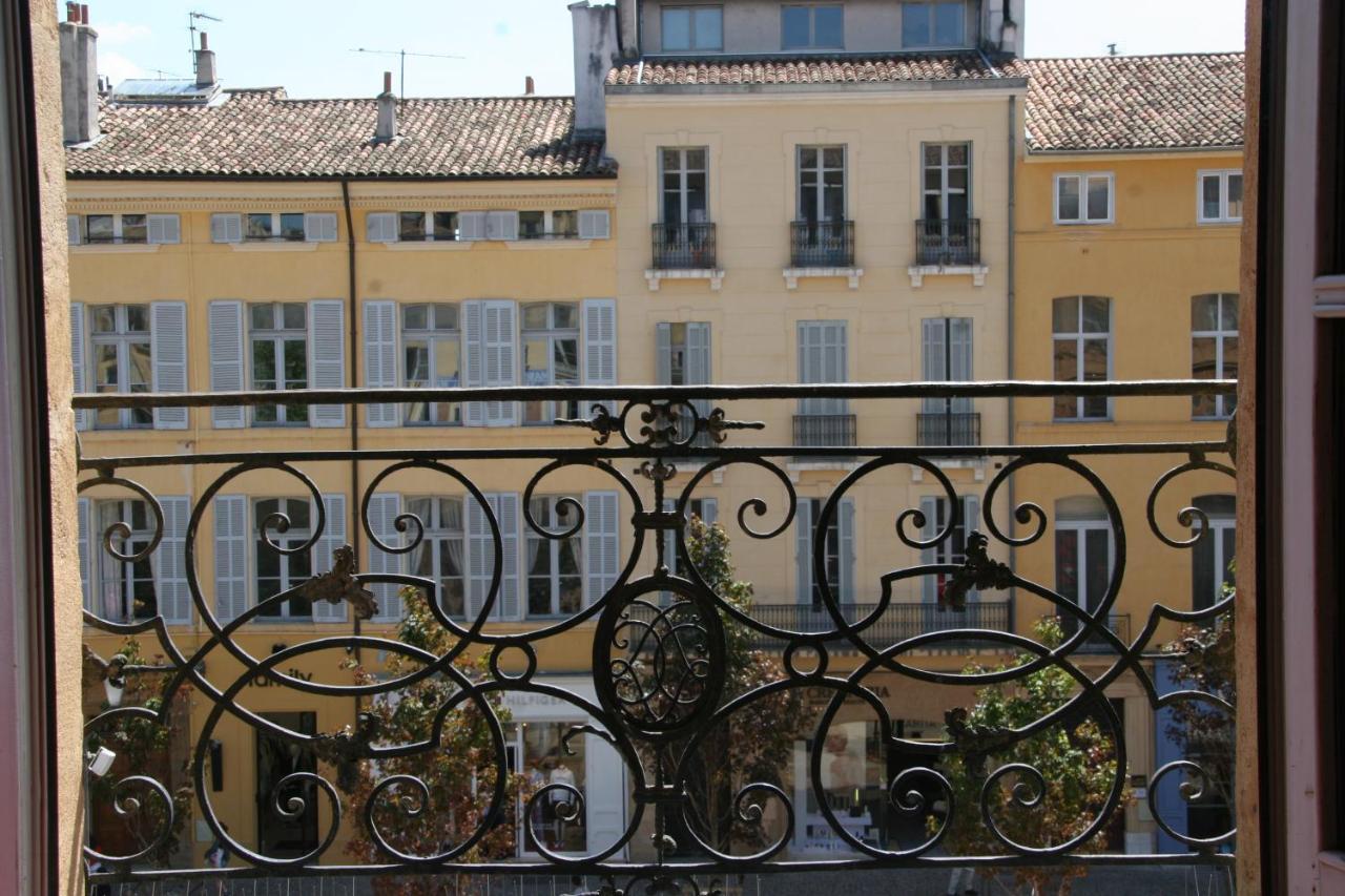 Les Suites Du Cours & Spa 普罗旺斯地区艾克斯 外观 照片
