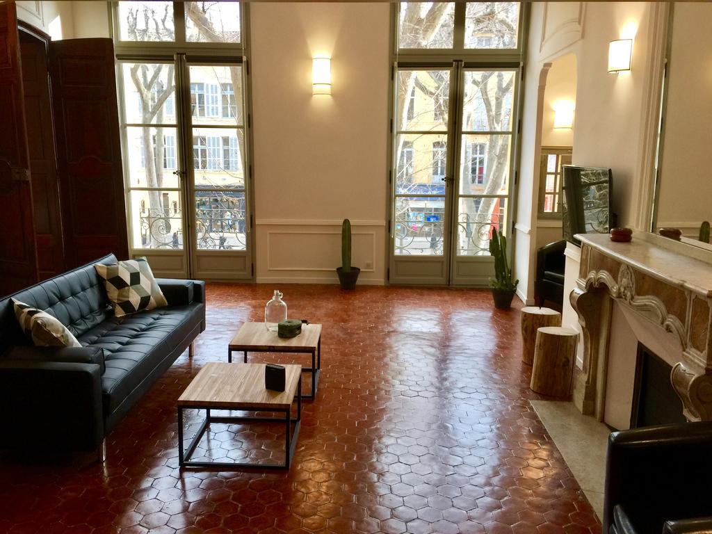 Les Suites Du Cours & Spa 普罗旺斯地区艾克斯 外观 照片