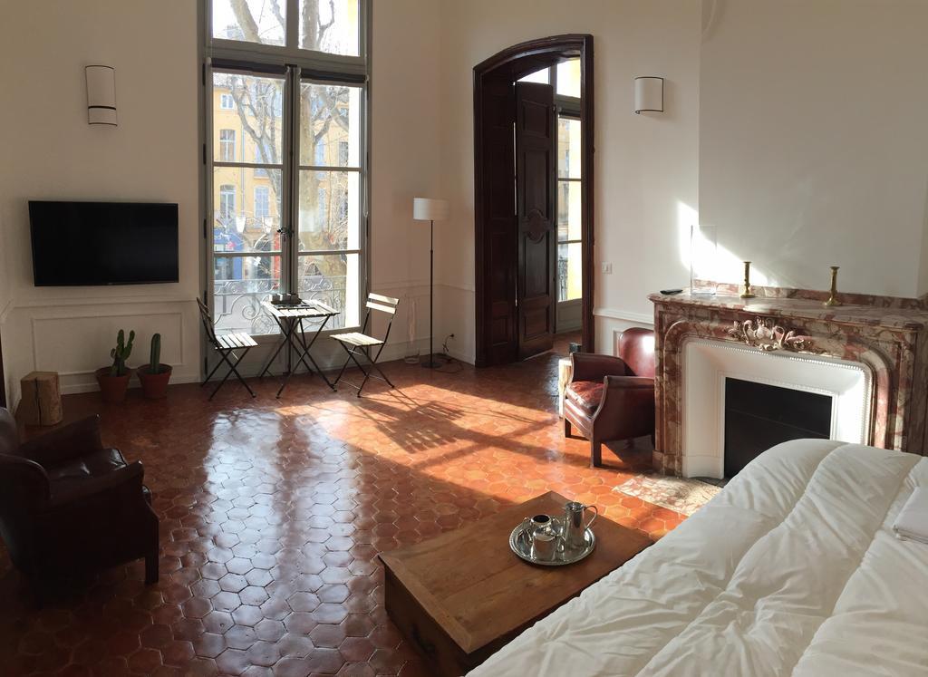 Les Suites Du Cours & Spa 普罗旺斯地区艾克斯 外观 照片
